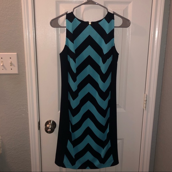 Michael Kors Light Blue Chevron Designer Dress - Picture 2 of 5
